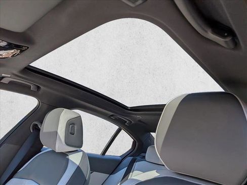 New 2026 BMW 550e xDrive AWD/4WD image 15