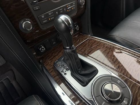 Used 2019 Nissan Armada Platinum w/ Interior Lighting Package RWD image 22