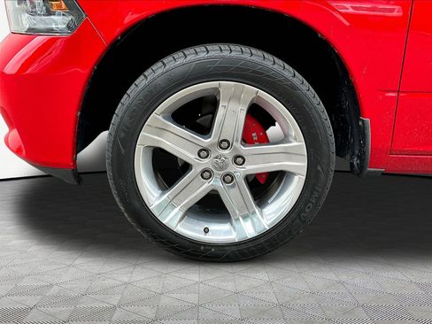 Used 2011 RAM 1500 R/T w/ Remote Start & Security Group RWD image 28