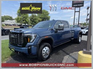New 2026 GMC Sierra 3500 Denali Ultimate w/ LPO, Black Badging Package AWD/4WD video 1