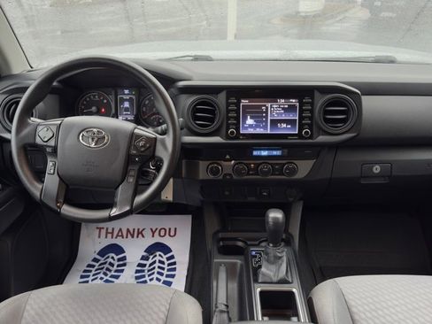 Used 2022 Toyota Tacoma SR image 15