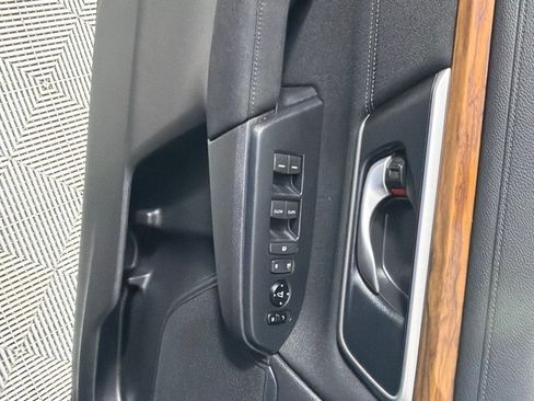 Used 2020 Honda CR-V EX image 11