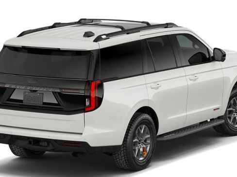 New 2026 Ford Expedition Tremor image 3