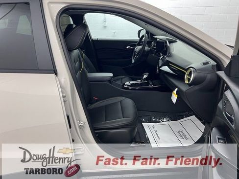 New 2026 Chevrolet Trax ACTIV w/ Driver Confidence Package FWD image 39