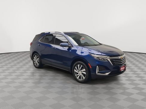 Used 2022 Chevrolet Equinox Premier AWD/4WD image 33