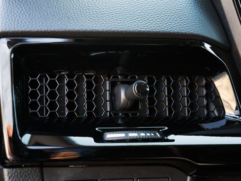 Certified 2025 Honda CR-V EX-L image 40