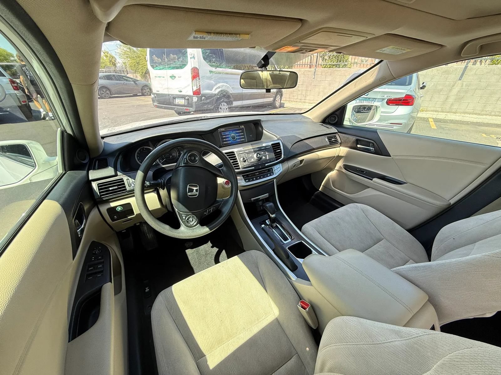 Used 2015 Honda Accord EX image 12
