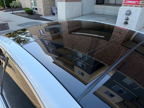 Used 2019 Lexus ES 350 Ultra Luxury w/ Accessory Package 2 FWD image 9