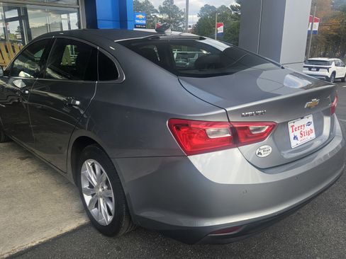 Used 2024 Chevrolet Malibu LT image 8