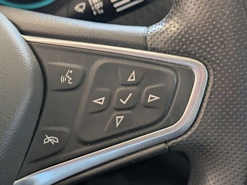 Used 2022 Chevrolet Malibu LS image 22