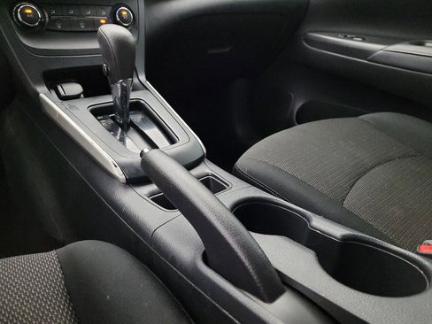 Used 2019 Nissan Sentra S image 26