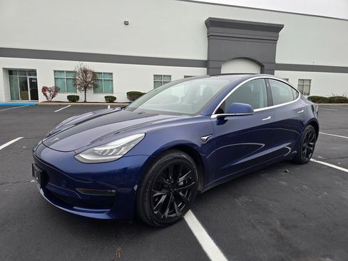 Used 2018 Tesla Model 3 Long Range image 12