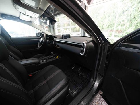Used 2025 MAZDA CX-50 AWD 2.5 S w/ Cargo Package image 26