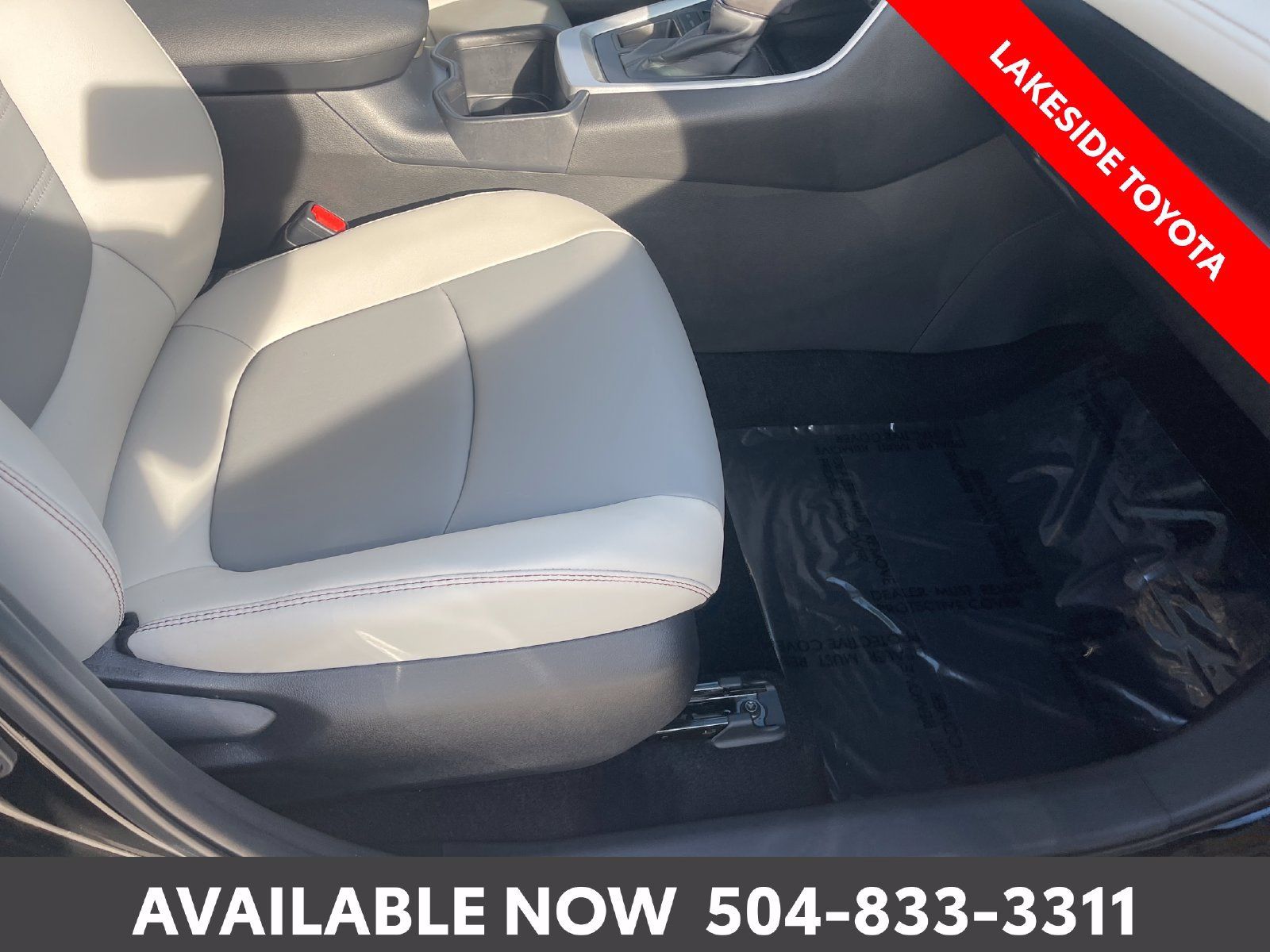 Used 2025 Toyota RAV4 XLE Premium FWD image 17