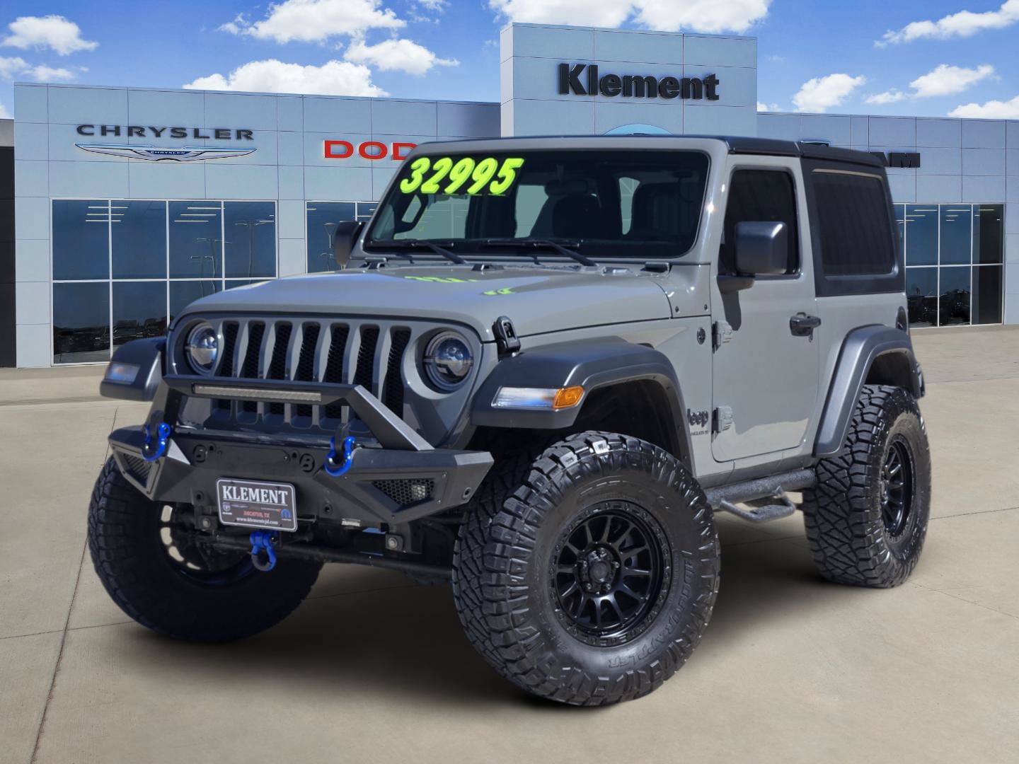 Used 2023 Jeep Wrangler Sport AWD/4WD image 1