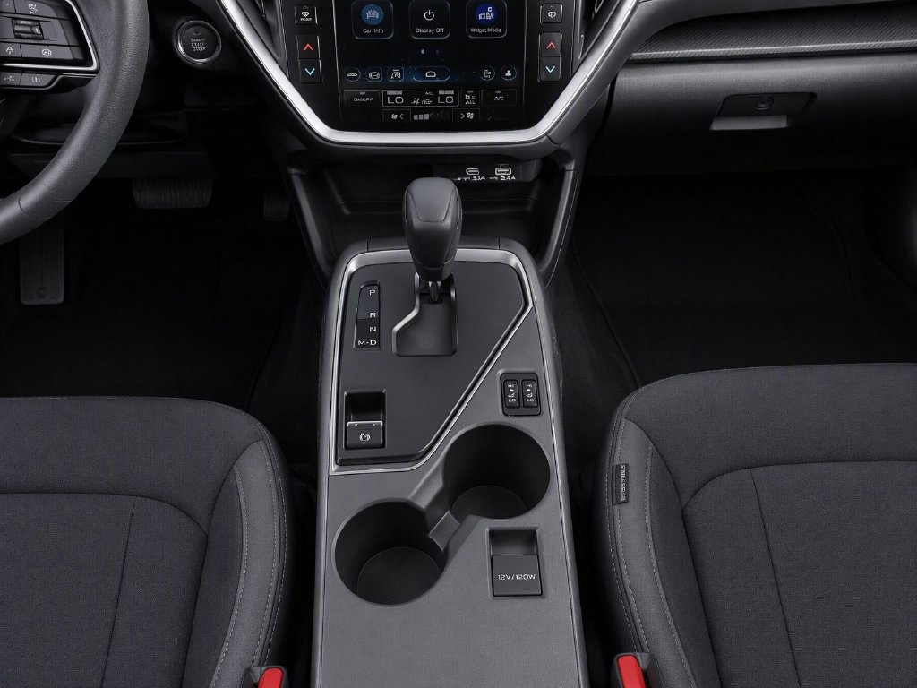 Used 2025 Subaru Crosstrek 2.5i Premium AWD/4WD image 28