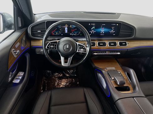 Used 2023 Mercedes-Benz GLE 350 4MATIC w/ Premium Package image 17