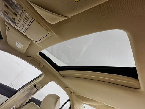 Used 2012 Acura TSX Sedan image 24