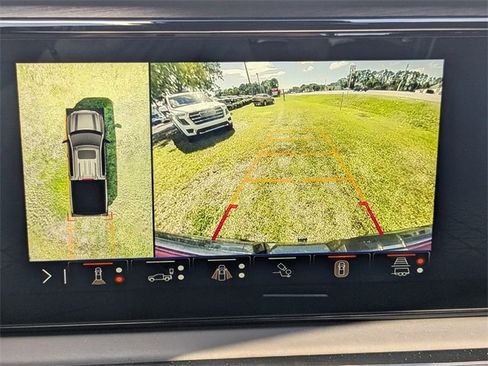 Used 2024 GMC Sierra 1500 AT4X image 22