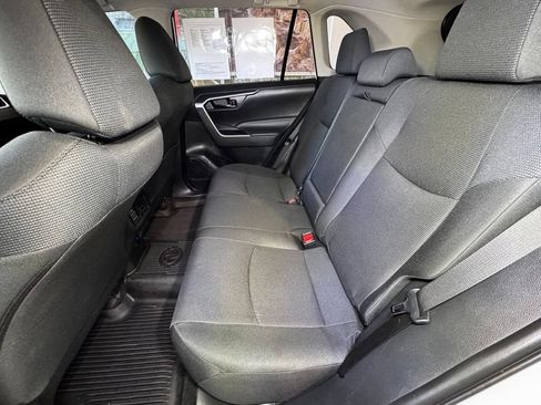 Certified 2025 Toyota RAV4 LE AWD/4WD image 41