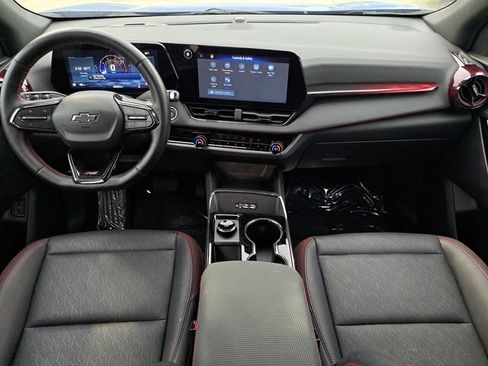 Used 2025 Chevrolet Equinox RS w/ Safety and Technology Package image 10