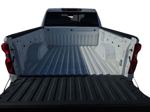 Used 2024 Chevrolet Silverado 1500 LT Trail Boss w/ Convenience Package II image 19