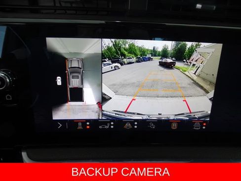 Used 2024 GMC Sierra 1500 Denali w/ Denali Reserve Package AWD/4WD image 18