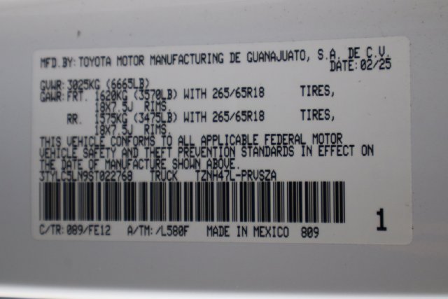 Used 2025 Toyota Tacoma TRD Sport AWD/4WD image 34