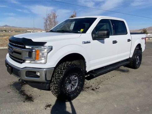 Used 2020 Ford F150 XLT w/ Trailer Tow Package image 4