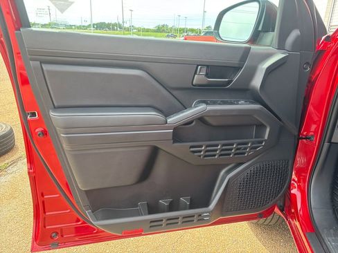 New 2026 Toyota Tacoma SR AWD/4WD image 7