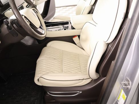 Used 2020 Lincoln Aviator Black Label w/ Dynamic Handling Package image 12