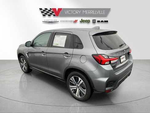 Used 2025 Mitsubishi Outlander Sport AWD image 3