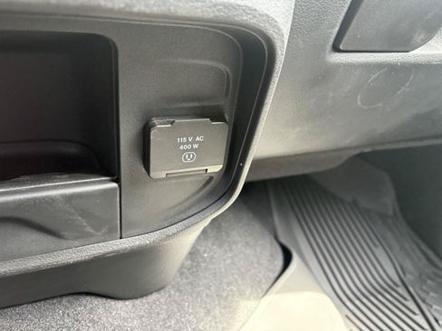 New 2026 RAM 2500 Tradesman AWD/4WD image 31