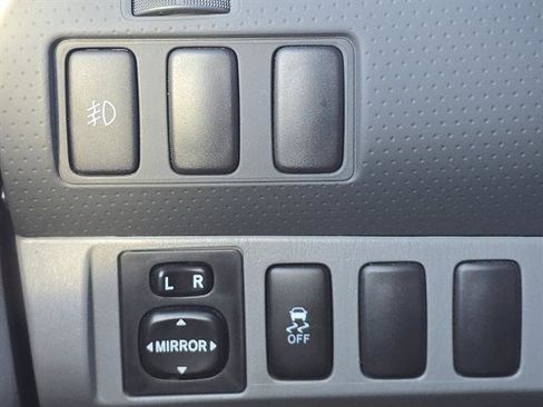 Used 2015 Toyota Tacoma PreRunner image 14