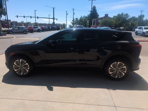 Used 2024 Chevrolet Blazer EV LT AWD/4WD image 2