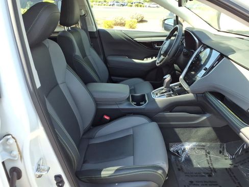 Certified 2025 Subaru Outback Onyx Edition AWD/4WD image 19