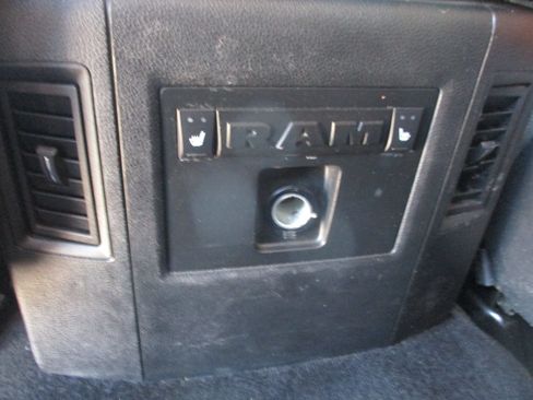Used 2014 RAM 1500 Laramie Longhorn RWD image 6