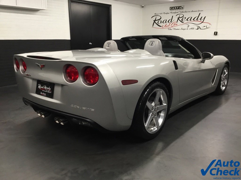 Used 2005 Chevrolet Corvette Convertible w/ Preferred Equipment Group RWD image 10