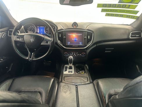 Used 2015 Maserati Ghibli image 16