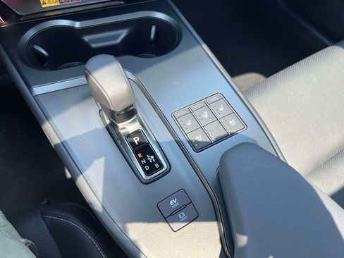 New 2026 Lexus UX 300h AWD image 29