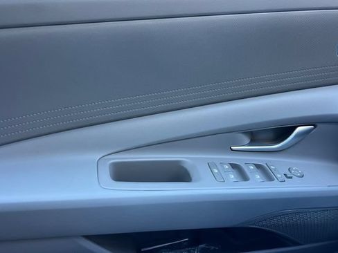 New 2026 Hyundai Elantra SE FWD image 10
