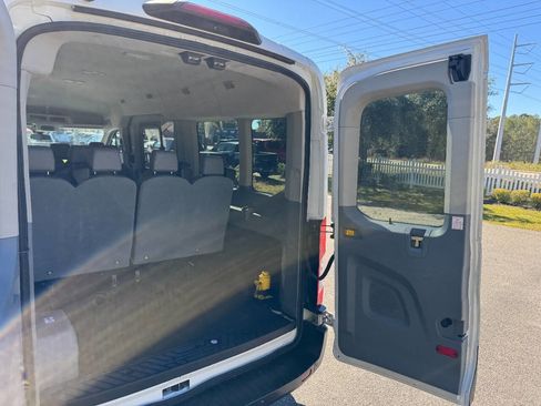 Used 2019 Ford Transit 350 XL image 14