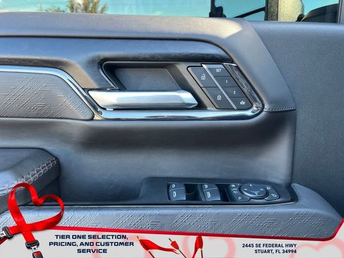 Used 2024 GMC Sierra 2500 AT4X image 23