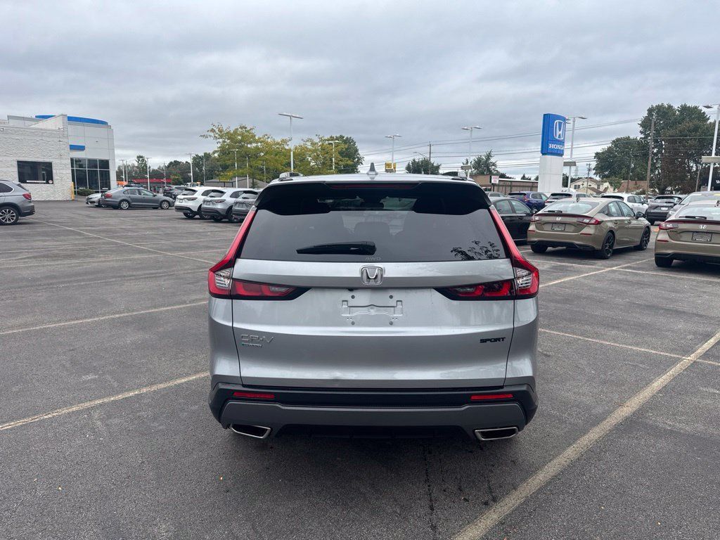 Certified 2024 Honda CR-V Sport image 6
