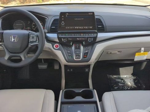 New 2026 Honda Odyssey EX-L image 13