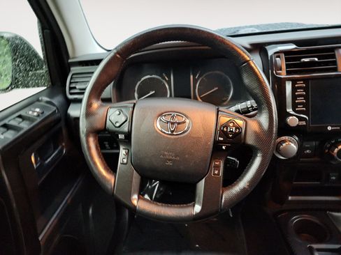Used 2024 Toyota 4Runner TRD Off-Road Premium w/ Off Road Premium Plus Package AWD/4WD image 12