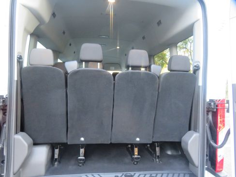 Used 2024 Ford Transit 350 XLT image 19