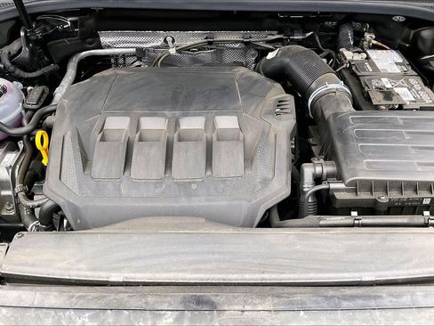 Used 2025 Audi Q3 2.0T Premium Plus image 13