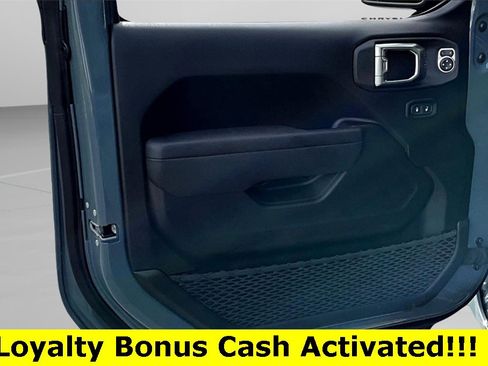 New 2025 Jeep Gladiator Sport image 23