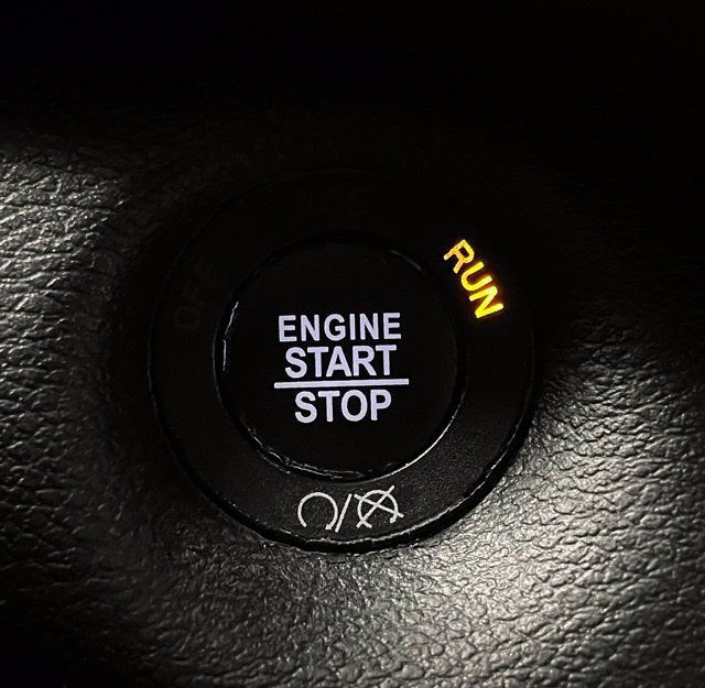 Used 2021 Jeep Cherokee Latitude Plus FWD image 30